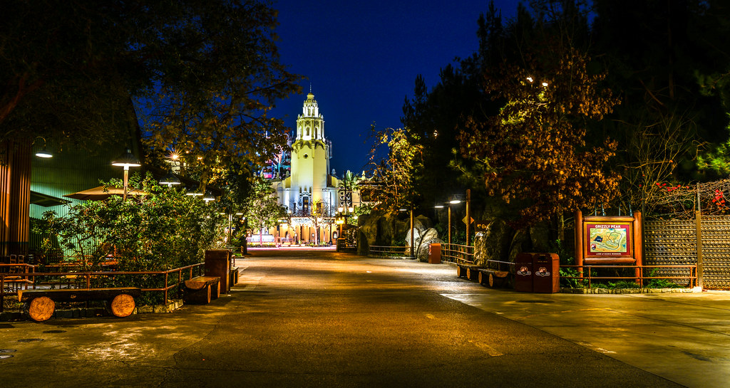 Carthay Circle from Grizzly Peak DCA