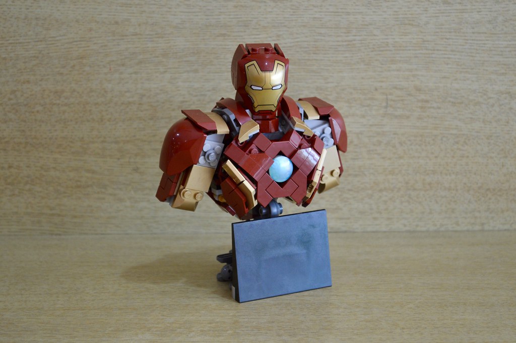 Iron Man Mark 43 Bust MOC - 76206 Alternate Build