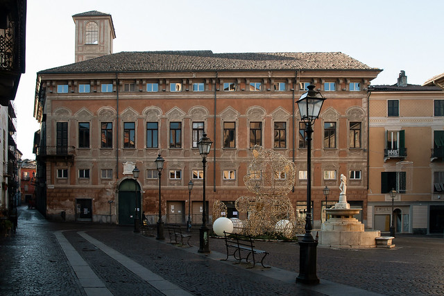 Piazza Delle Piane
