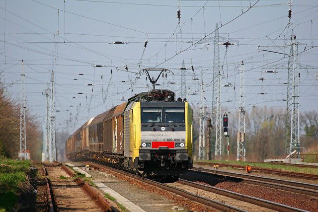 Dispolok ES 64 F4 - 026 + Güterzug/goederentrein/freight train  - Satzkorn