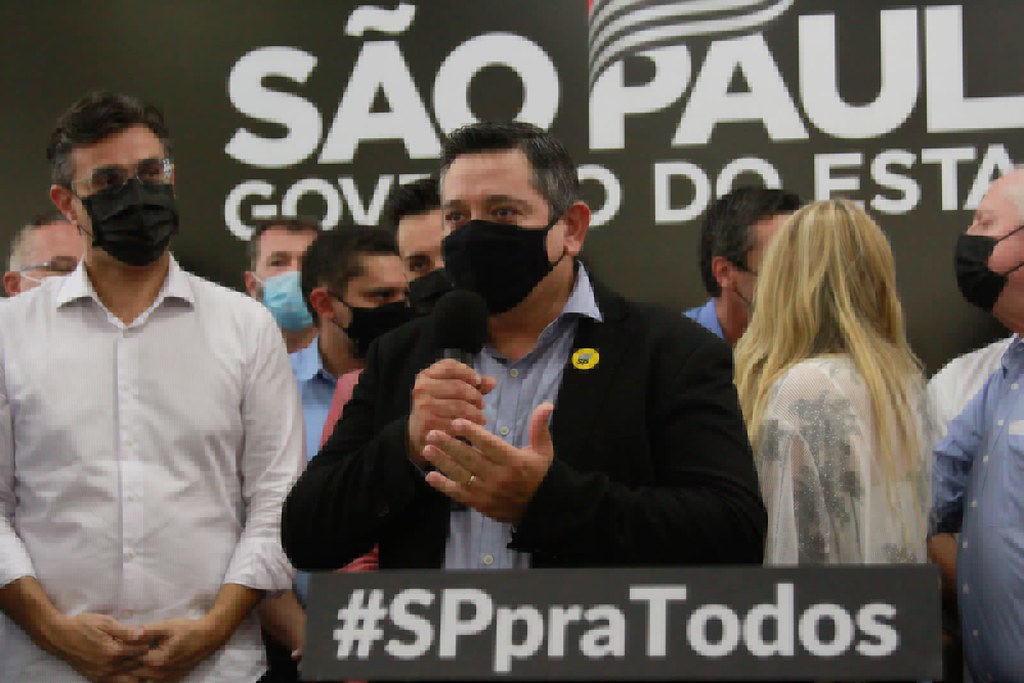 Anúncios do Governo de São Paulo em Artur Nogueira