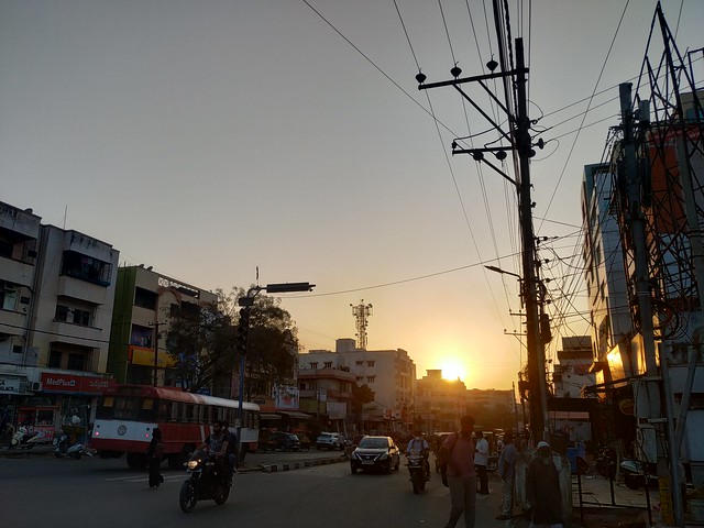 Sunset over Moti Nagar Crossroads