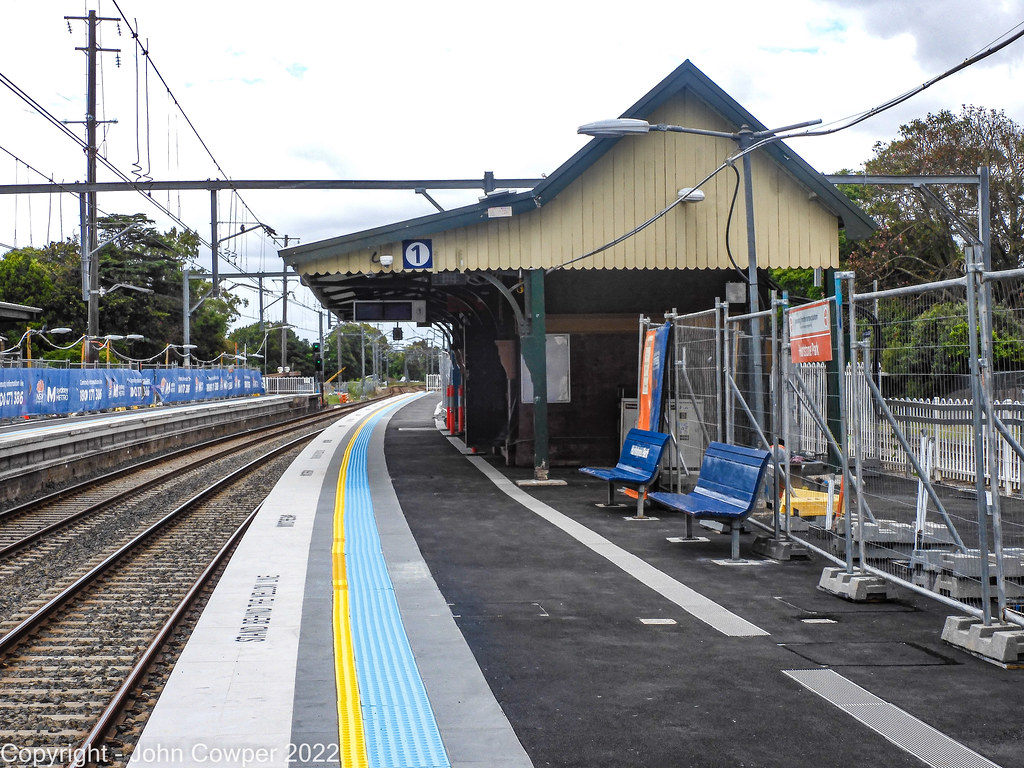 Sydney Metro - Hurlstone Park - Platform 1 from the other direction