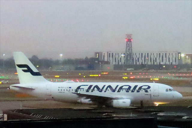 Finnair 1340, A319-112 (OH-LVI) LHR To Helsinki, Departing Heathrow 10/1/22