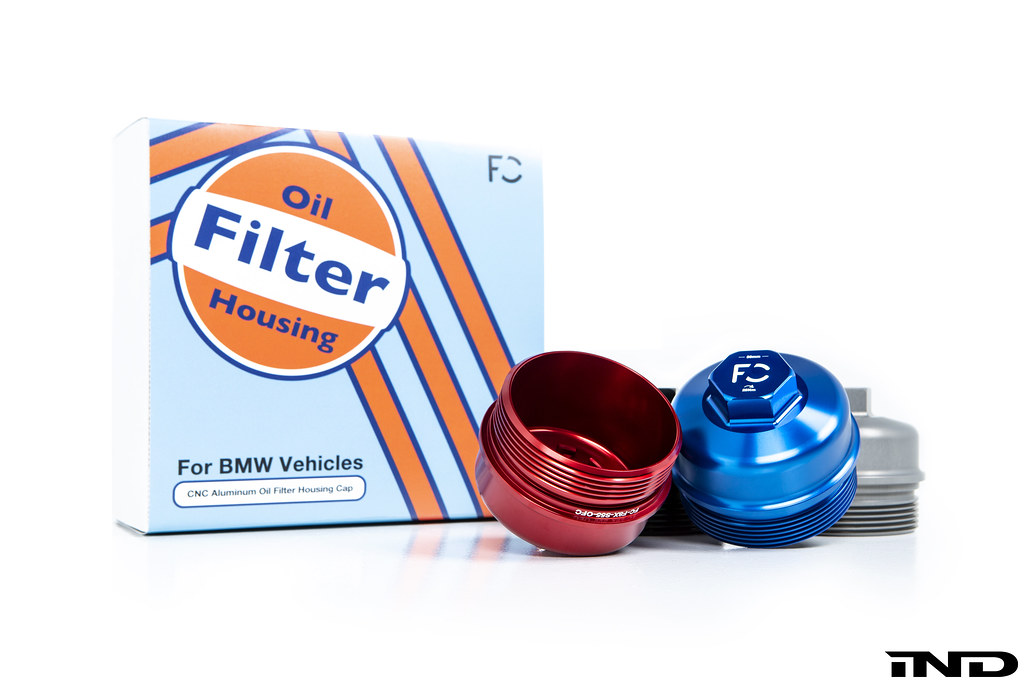 Future Classic F8X (S55) oil filter cap with livery box