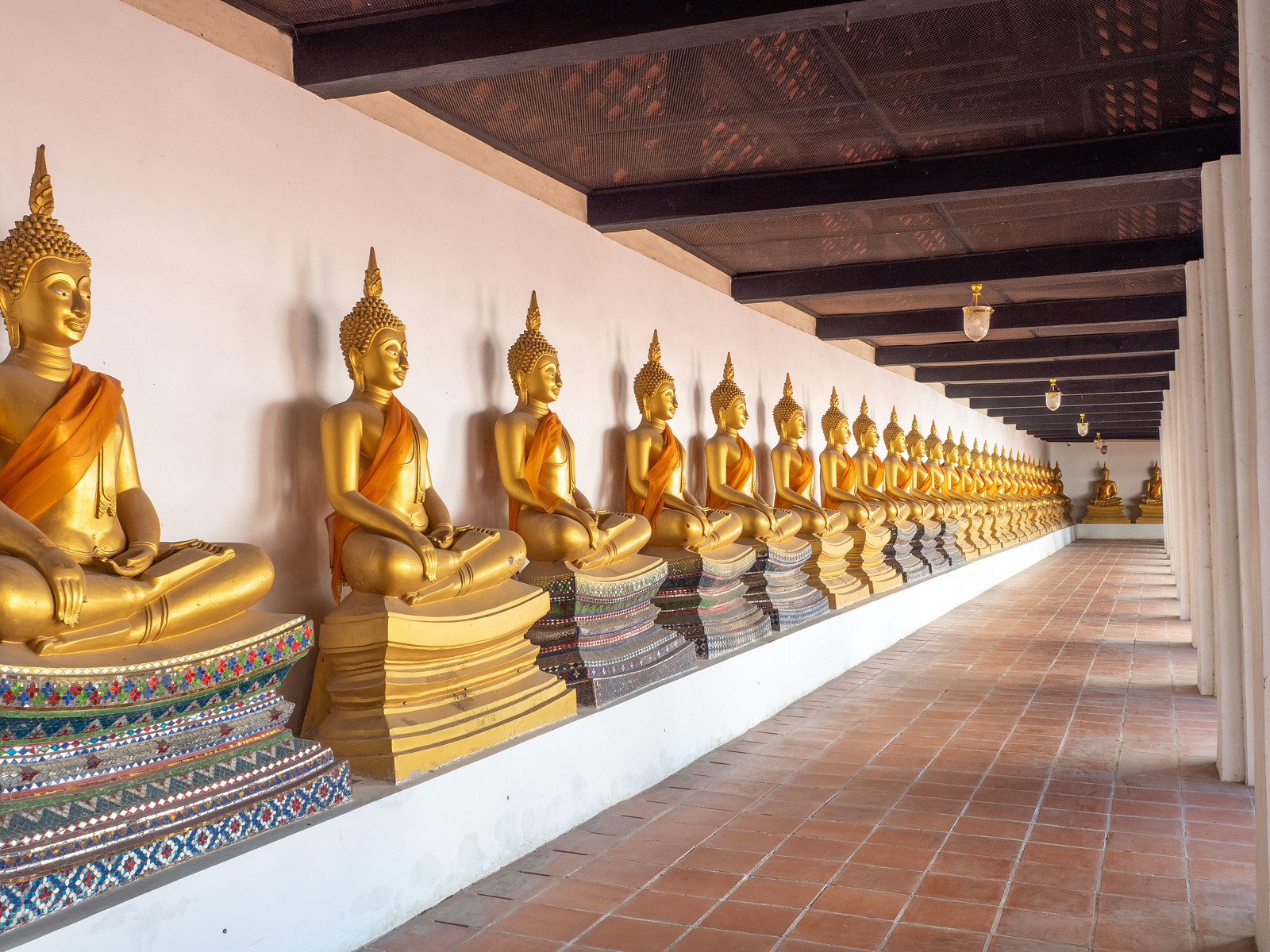Wat Phutthai Sawan Ayutthaya