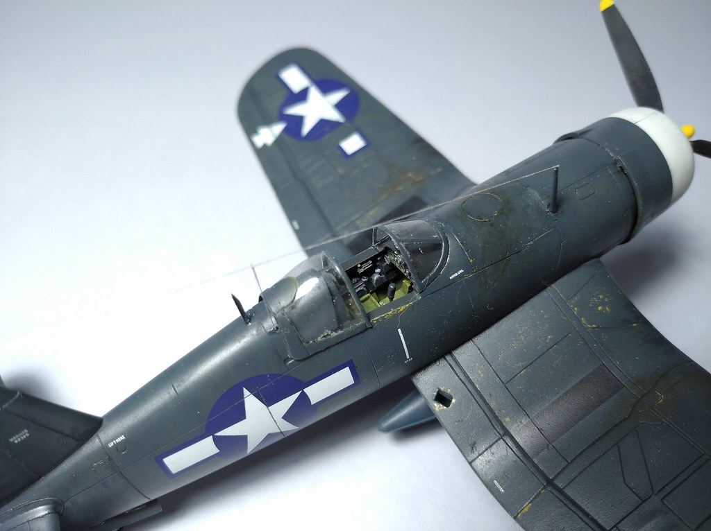 Hasegawa F4U-1D Corsair 1)72