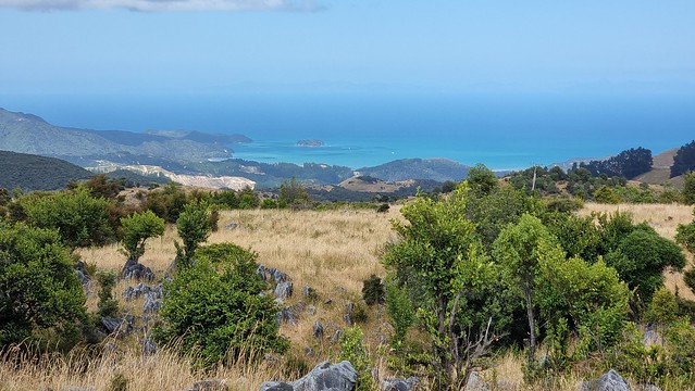 Tākaka Hill towards Sandy Bay-Marahau