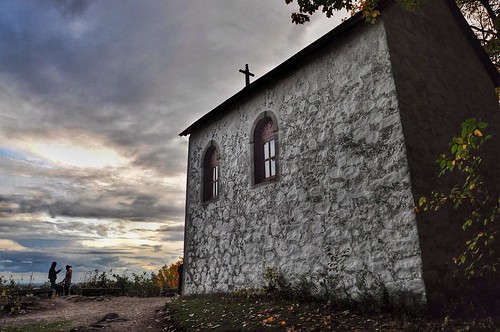 valterb view landscape light sunset fall building church chapel people quiet moment nikond90 nikkor sky clouds