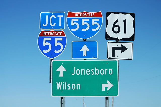 AR77 North at US61 Jct I-55 and I-555 Signs