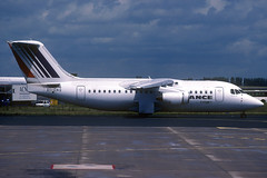 Air France by CityJet BAe 146-200 EI-CNQ CDG 16/06/2001