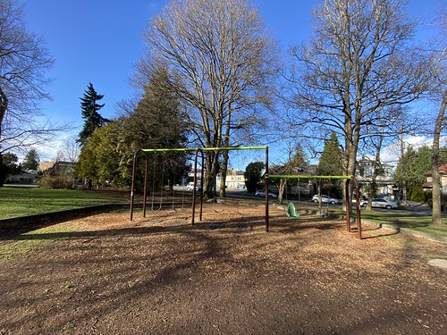 Woodland Park Playground