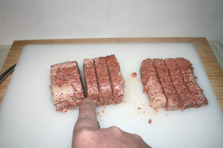05 - Hackle corned beef / Corned Beef grob zerkleinern