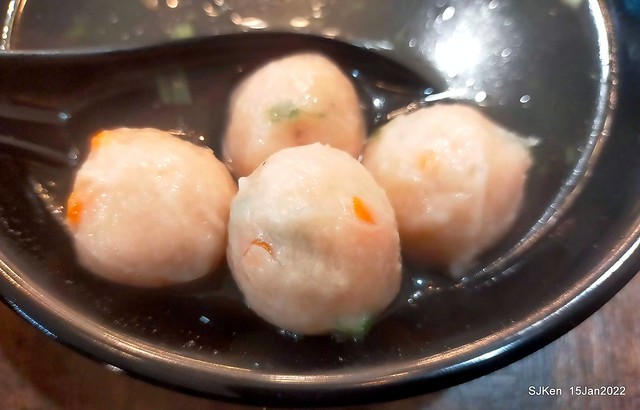 (南港美食)「JS金仙蝦捲店南港店」(Fried shrimp rolls , Braised pork on rice , fish ball soup store), Taipei, Taiwan, SJKen, Jan 15, 2022.
