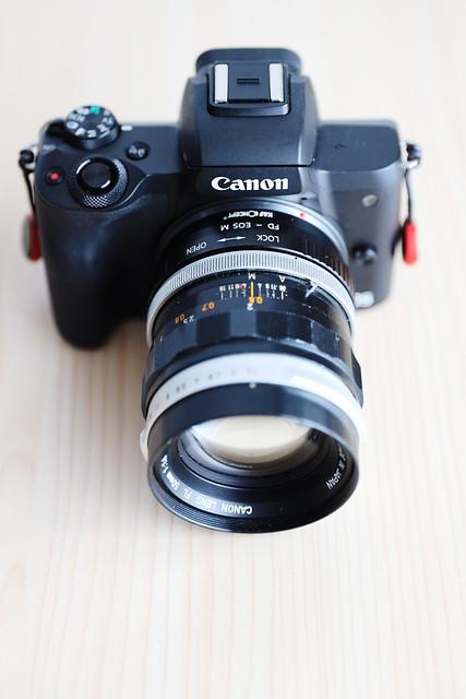 Canon EOS M50 (Kiss M) + FL50mm f1.4 II