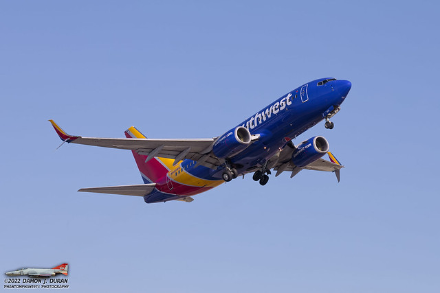 Boeing 737-7H4 Southwest Airlines N944WN
