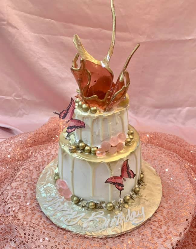 Cake by Melanee's Cakes n' Cupcakes