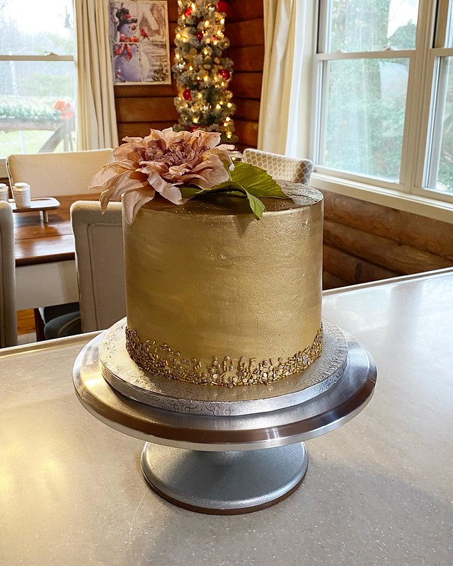 Cake by Whippoorwill Hill Cakes