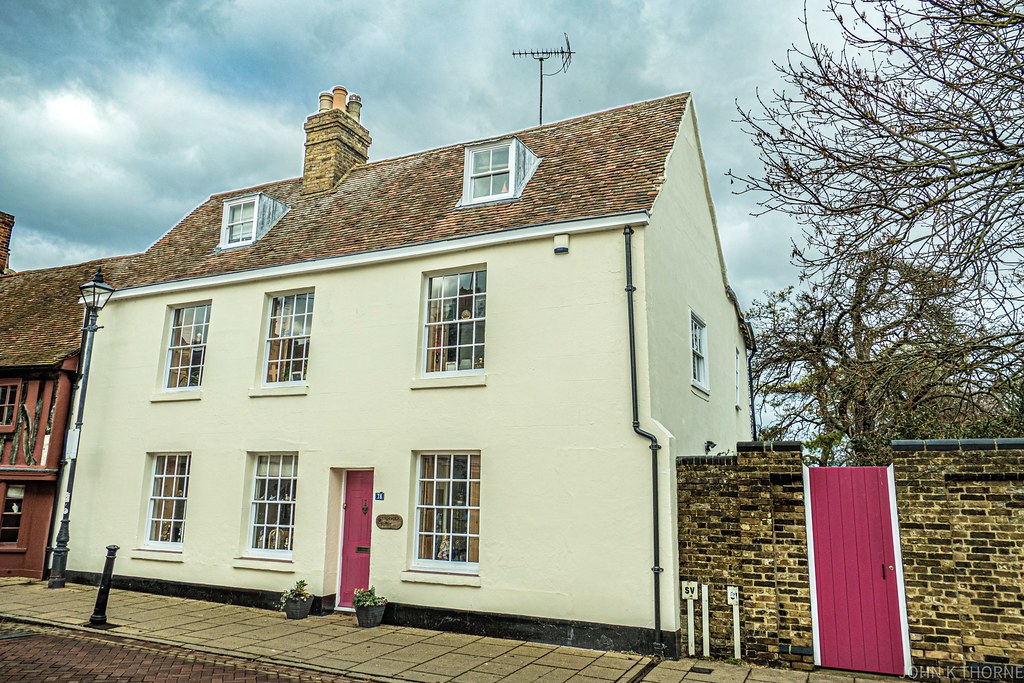 C17 House Faversham Kent
