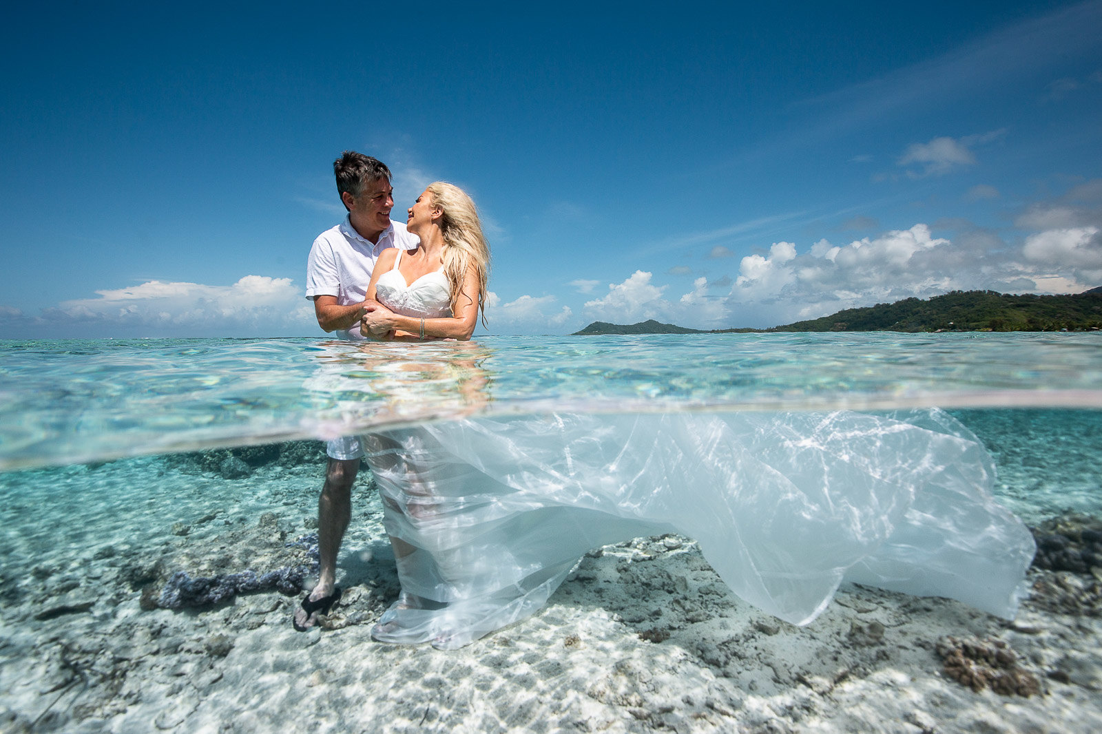 Jen & Pete - Le Bora Bora