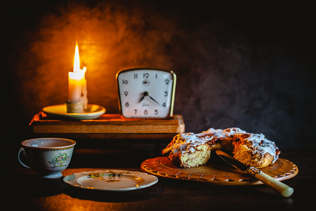 Coffee cake by candlelight (Explored)