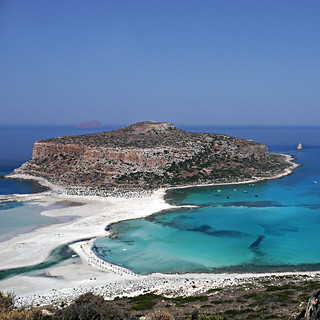 Balos Lagoon spot for road trip in Crete
