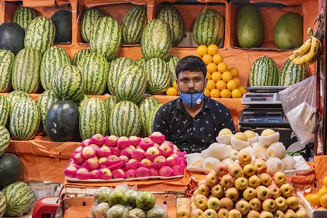 The ordeal of a fruit seller during the pandemic