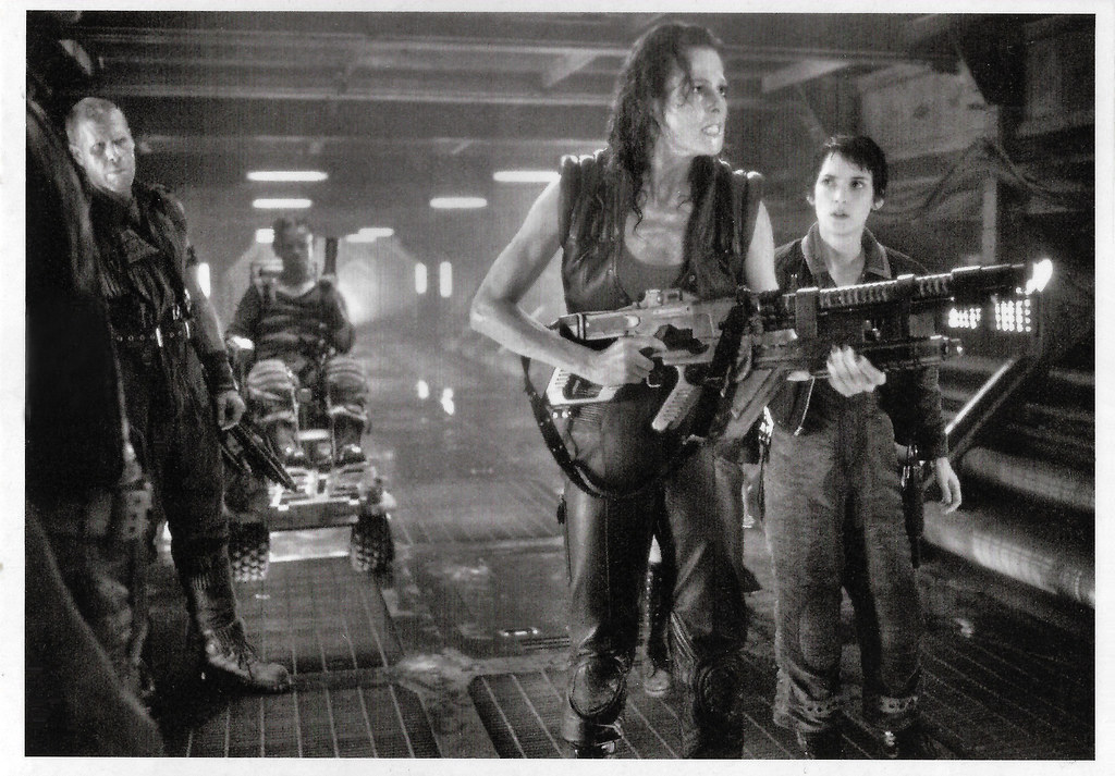Ron Perlman, Dominique Pinon.Sigourney Weaver, and Winona Ryder in Alien Resdurrection (1997)