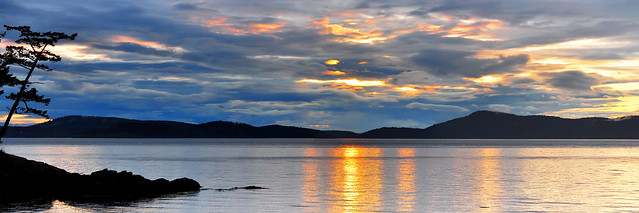 2012-05-03 Sunset Panorama (3072x1024)