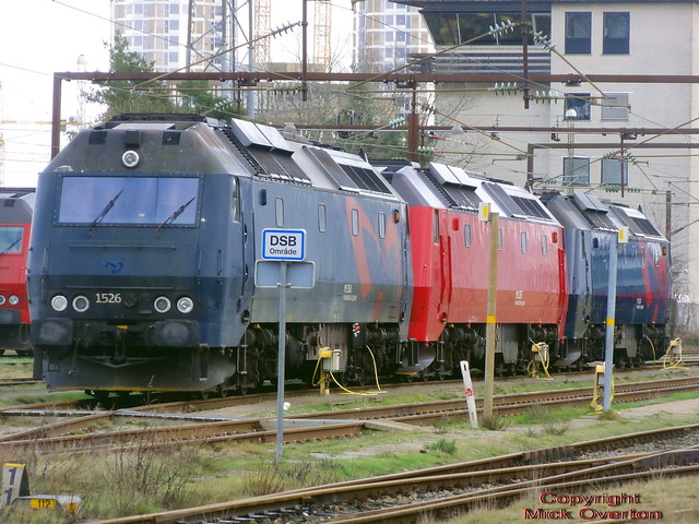 Diesel locos ME 1526 1533 1524 are coupled together minus DSB logos sold and about to go to Sweden hours after this photo was taken