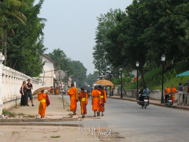 2006-1115 3721 100 Days Asia - Luang Prabang, Laos.jpg