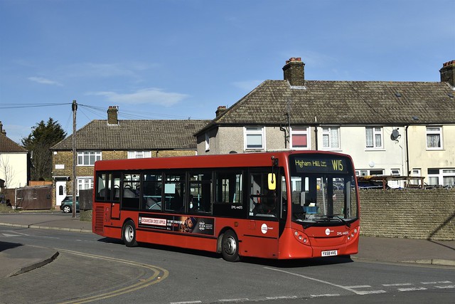 Tower Transit (DML44075 YX58HVE) - Route W15