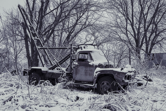 Winter Wrecker Monochrome II