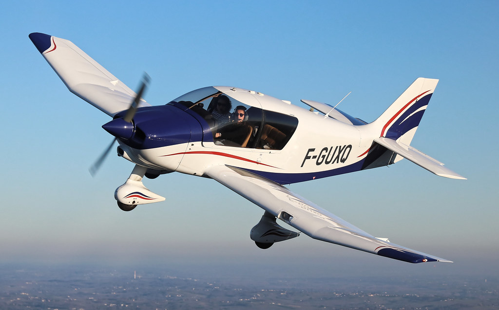 F-GUXQ - Robin DR400-120 - Aéroclub de Bordeaux