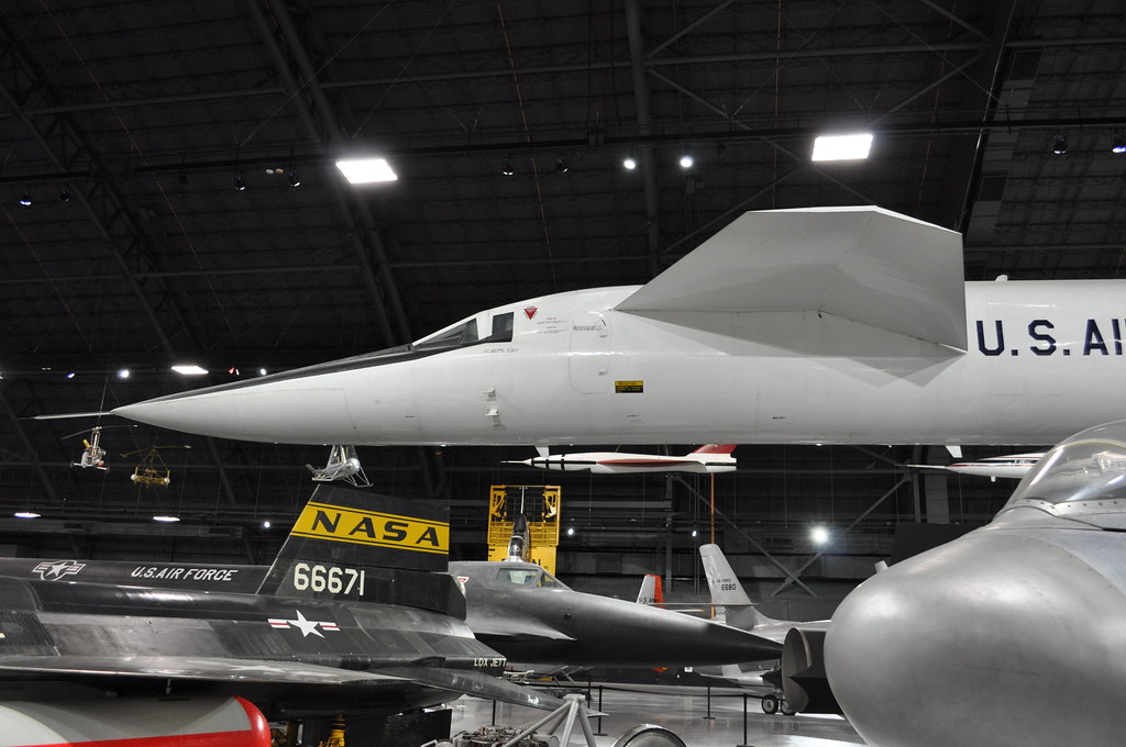 XB-70 VALKYRIE  USAF MUSEUM DAYTON