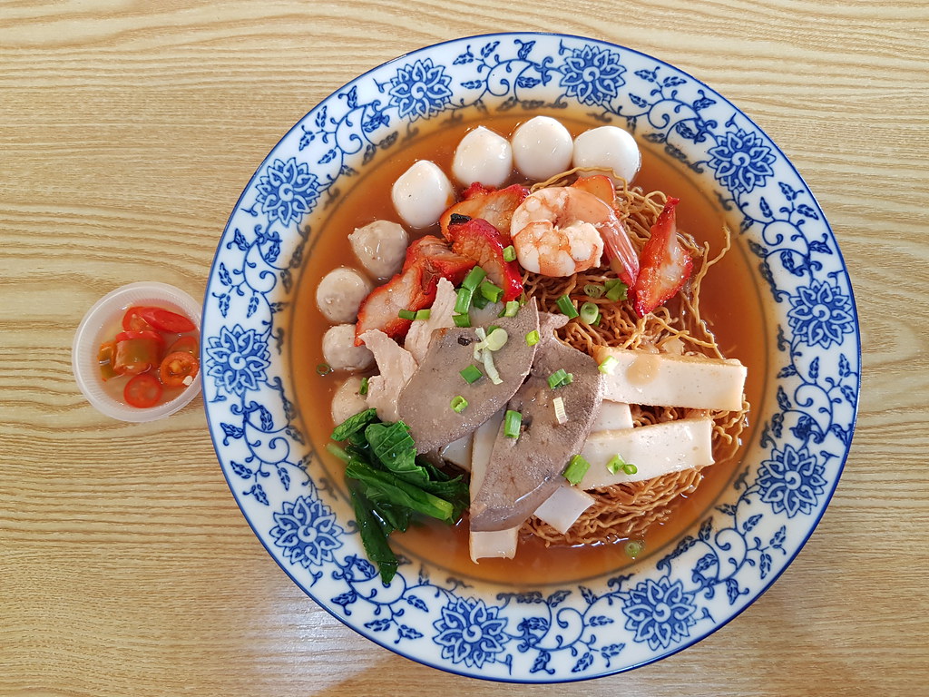 砂拉越茄子麵(加料) Sarawak Tomato Mee rm$12.90 @ 林里香 Restaurant Lin Li Xiang SS22
