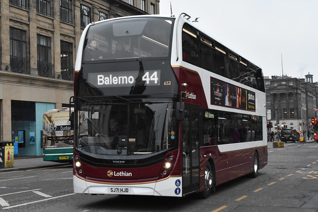 Lothian Buses Volvo B5TL 653 Route 44
