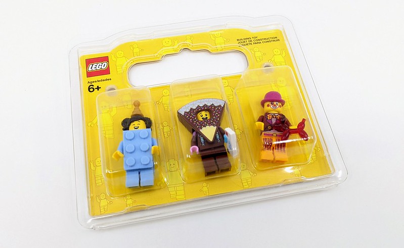LEGO Birthday Minifigure Pack Hands-on