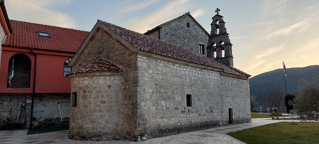 manastir Podlastva