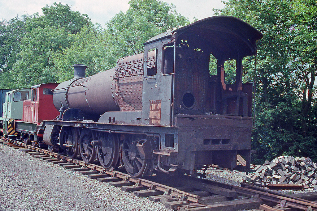 3862 GWR 2884 class 2-8-0 (built 1942, withdrawn 1965) awi… | Flickr