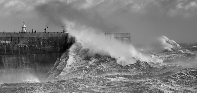 Storm Eunice - Folkestone Harbour Wall