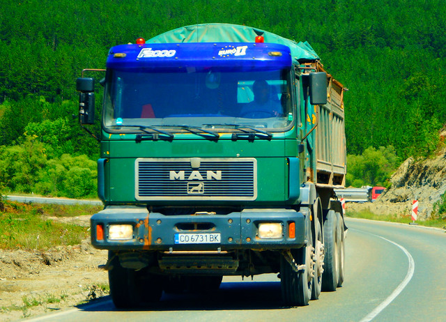 MAN F2000 Daycab Euro2 32.343 Diesel Manual 8x4 (1998) - Софийска Област, България