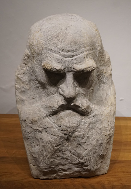 Paul Dardé, Buste de Tolstoï