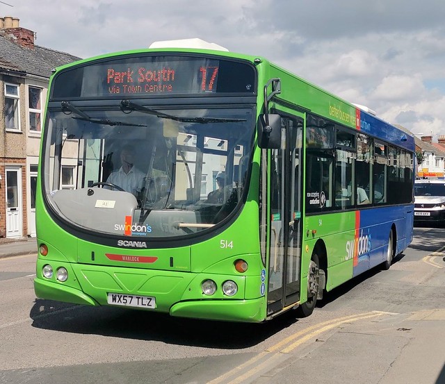 Swindon's Bus Company 514 is seen again on Manchester Road while on route 17 to Park South via Town Centre. - WX57 TLZ - 10th August 2021