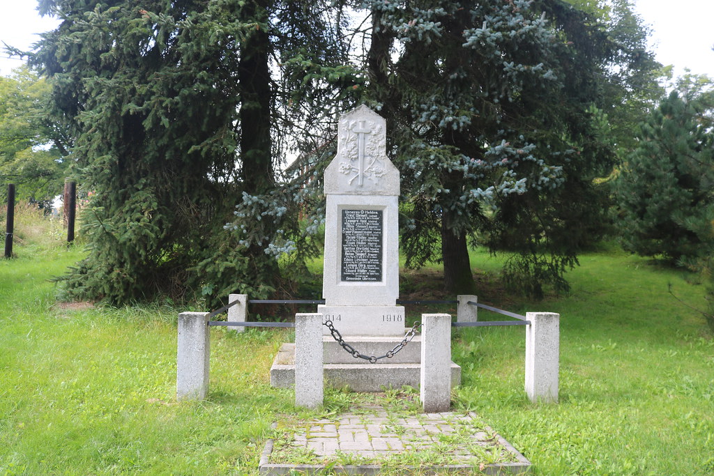 pomník obětem 1. světové války v Orasíně