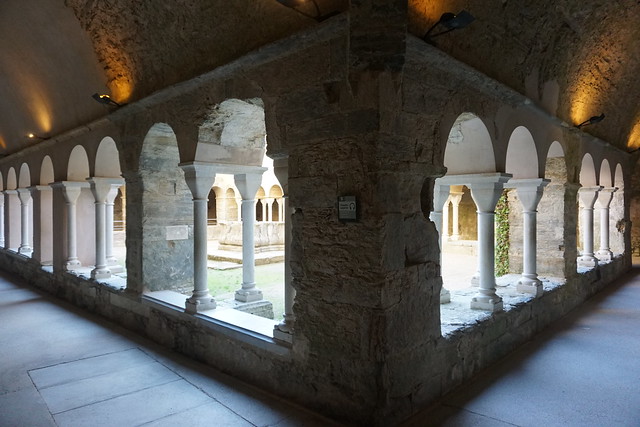 Monastère San Pere de Rodes : le cloître supérieur