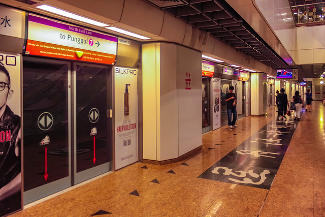 Die U-Bahn-Station Chinatown in Singapur