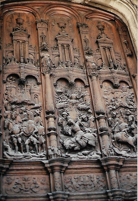 Beauvais, Cathédrale Saint-Pierre, portal detail