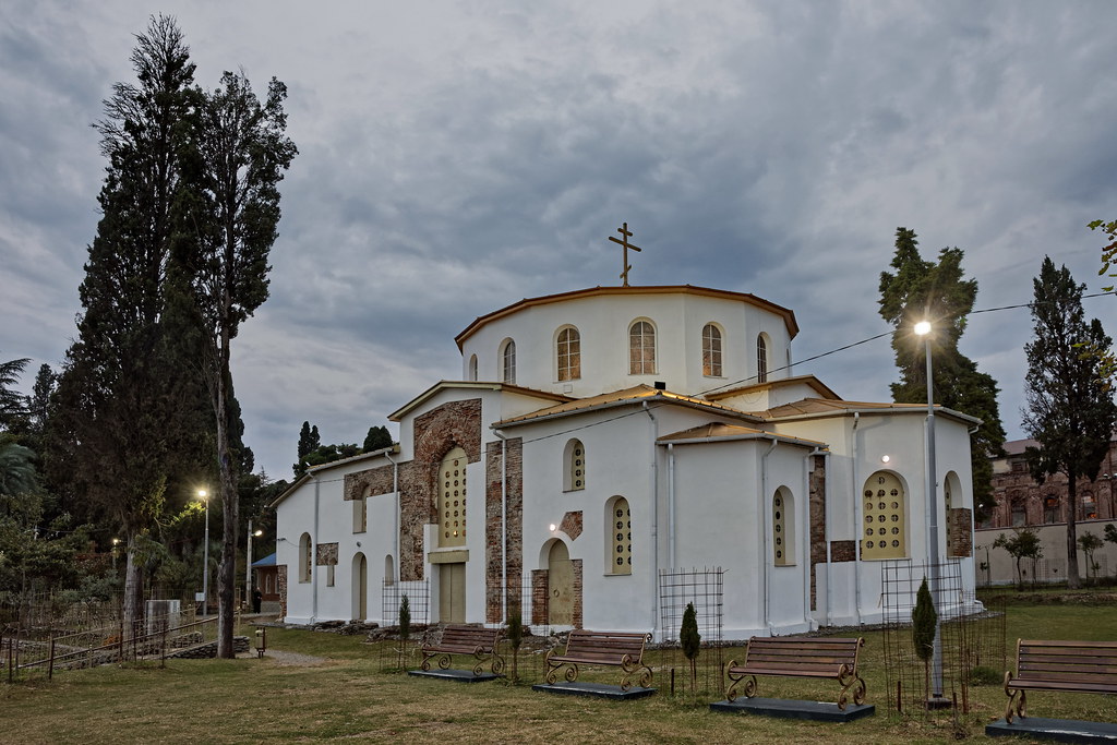 Успенский собор Драндского монастыря, VI век