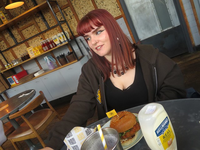 Ashleys Nayburs 17th Birthday at Gourmet Burger Kitchen (9)